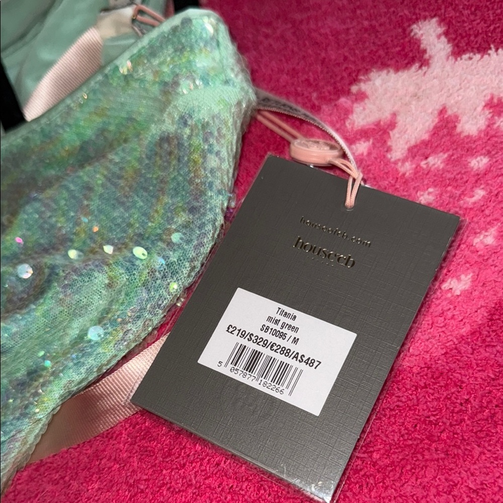 House of CB NWT Titania Sequin Long Sleeve Gown - Picture 5 of 5